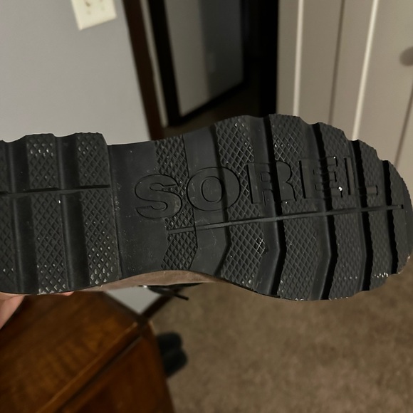 Sorel Boots - Picture 4 of 4